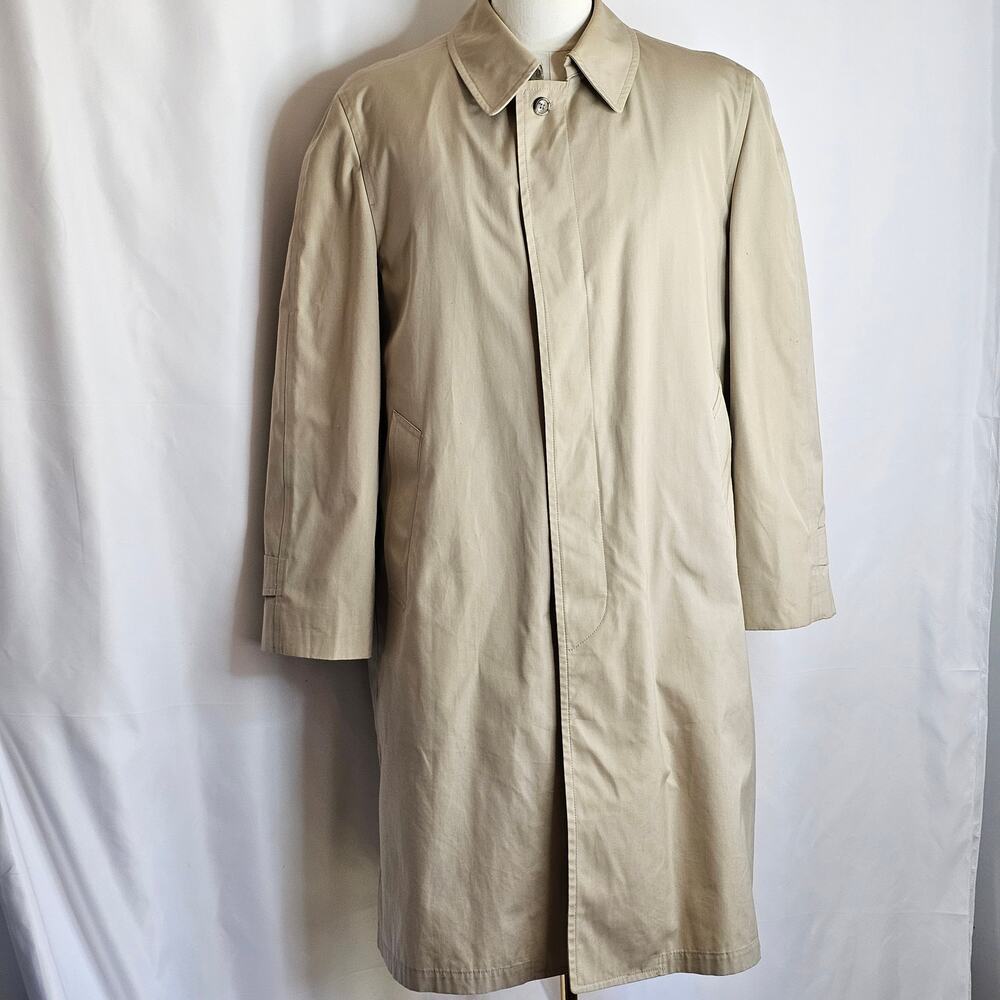 Men's London Fog 42Short Trench‎ with Zip-in Fur Lining